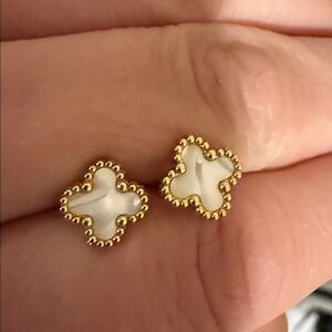 Elegant Micro Gold and White Iridescent Four Clover Stud Earrings